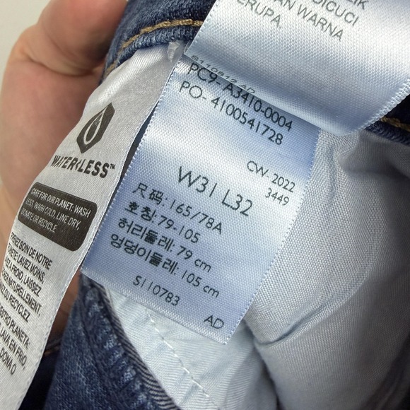 Levis 726 Flare Jeans Womens 31x32 Medium Wash Blue Stretch Denim Raw Hem - Picture 5 of 9